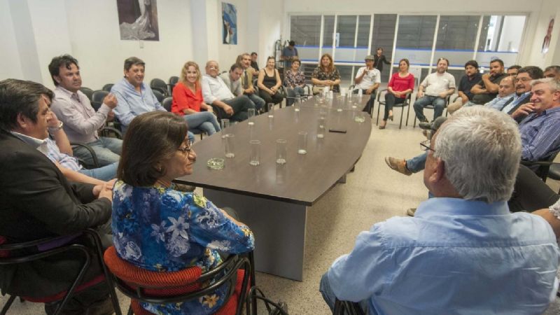 Lucía se reunió con dirigentes de Valle Viejo