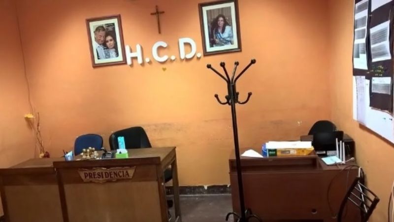 Concejales de Santa Rosa se esconden para no sesionar