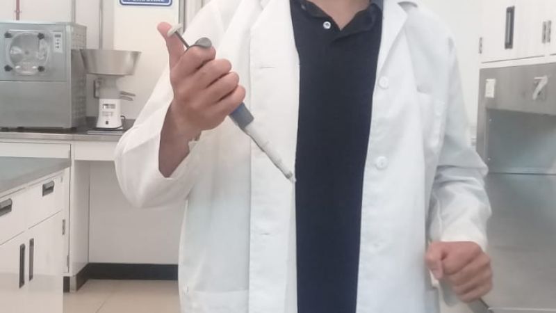 Investigador de la UNCA en la Benemérita Universidad de Puebla, México