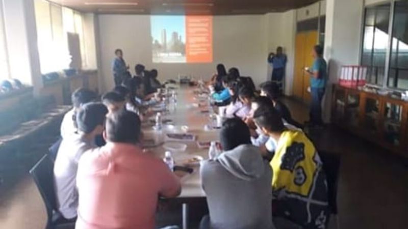 Alumnos de El Alto visitaron la planta "Loma Negra"