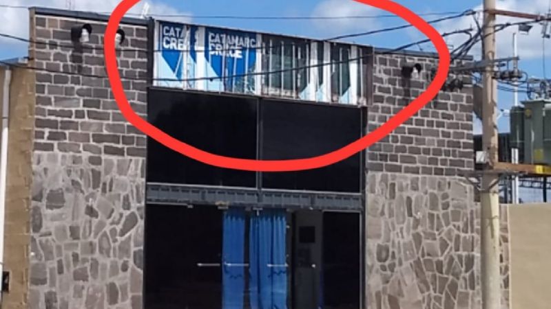 Deterioro del Cine Teatro del Bicentenario de Recreo