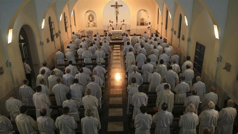 La Iglesia acordó el "reemplazo gradual" de los aportes del Estado