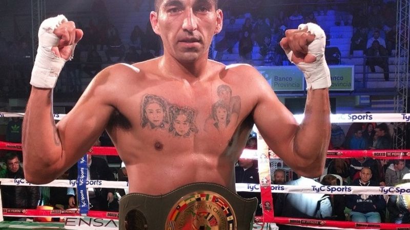 Aumada destruyó a Martínez y retuvo en San Luis