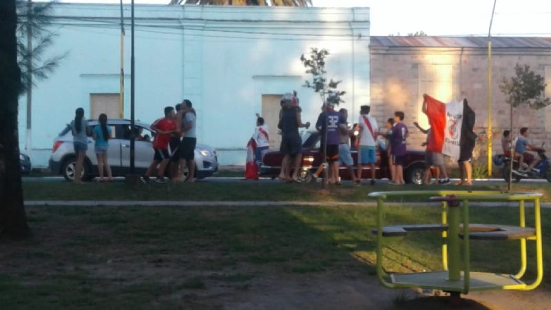 En El Alto, los hinchas de River también festejaron