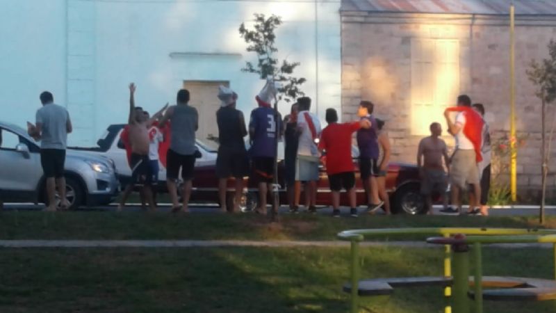 En El Alto, los hinchas de River también festejaron