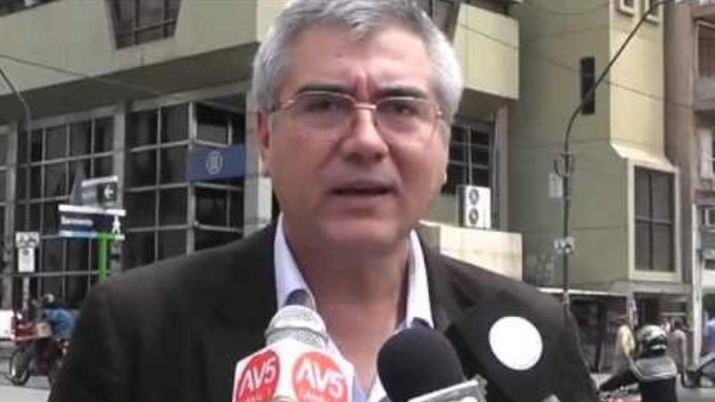 Sosa, confundido, habla de una UCR arrodillada