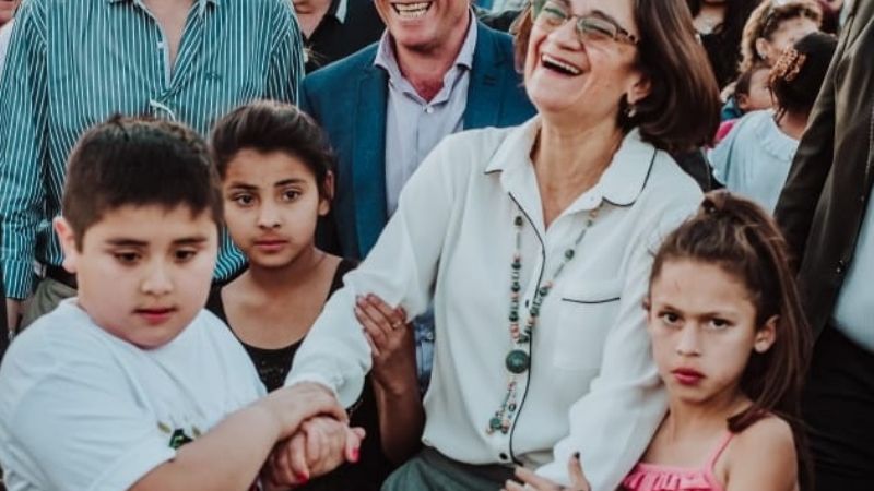 Lucía inaugura el SUM en el barrio Santa Marta