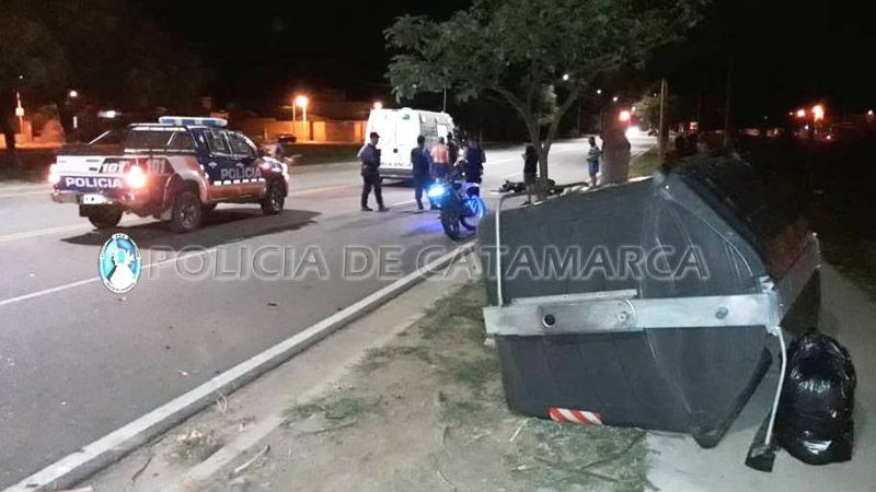 Motociclista chocó contra un contenedor