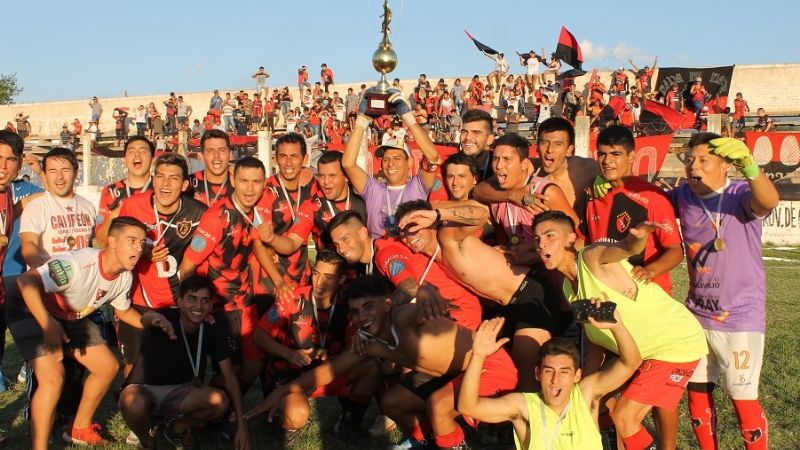 “Defe” campeón; San Martín y La Carrera en los “petit”