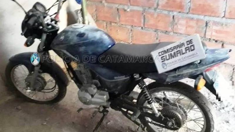 Recuperan una motocicleta sustraída en Valle Viejo
