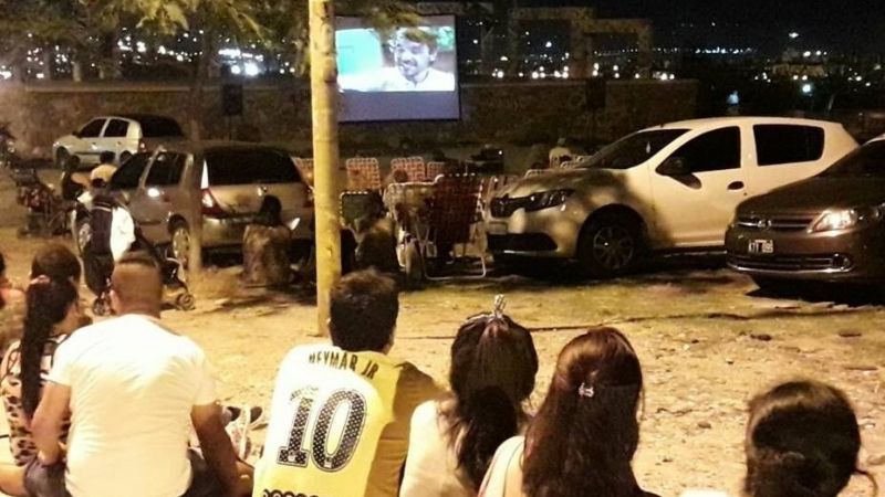 Inician las funciones de “Cine bajo las estrellas” en El Jumeal