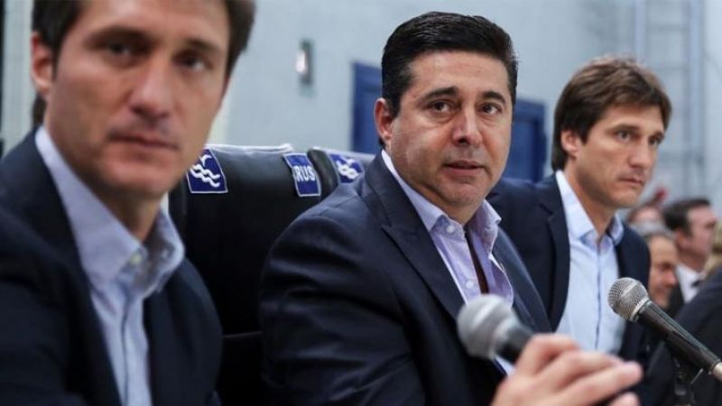 Angelici le ofreció seguir en Boca por un año más a Guillermo Barros Schelotto