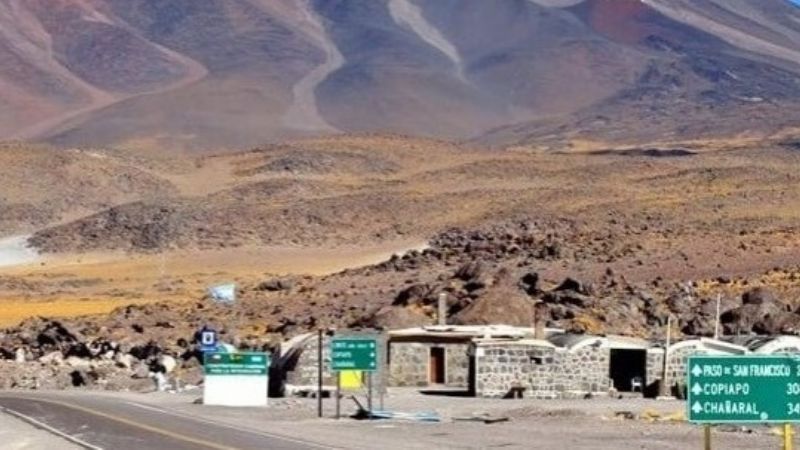 El Paso cerrado por falta de energía del lado chileno