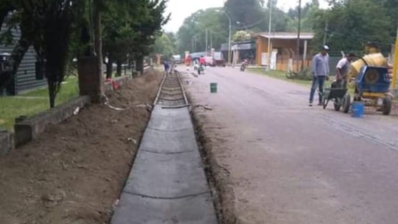 Obra en la calle principal de Guayamba