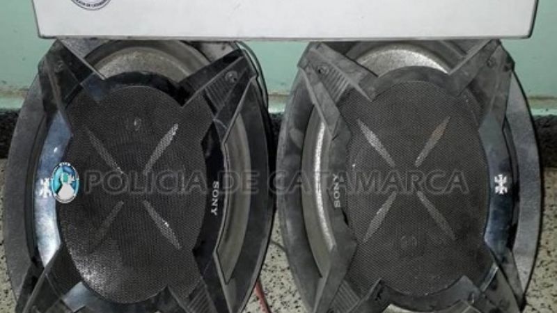 Lo detienen llevando parlantes que minutos antes había robado