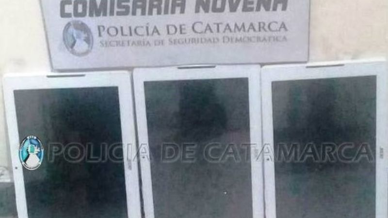 Recuperan tres netbook