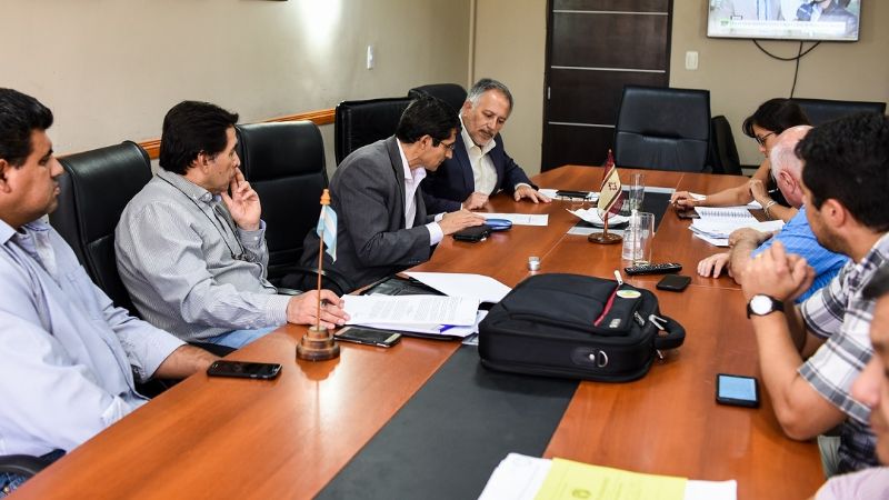 Senadores y Diputados analizan proyectos de ley emitidos por el Ejecutivo