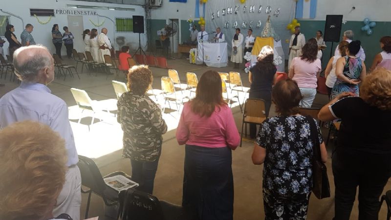 La Virgen del Valle visita sede del PAMI en La Rioja