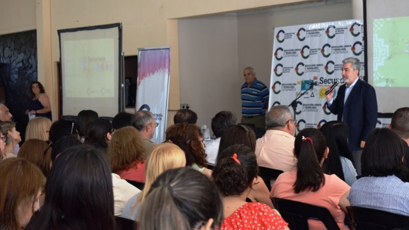 Educación implementará Secundaria 2030 en todas las escuelas