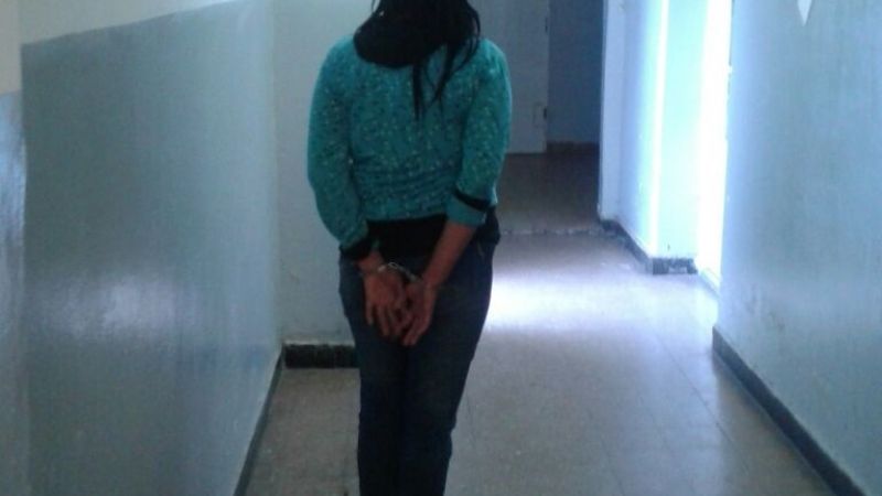 Mujer aprehendida por el robo de 12 mil pesos en productos