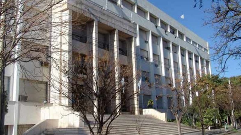 Comisario fue denunciado por acosar sexualmente a un cabo