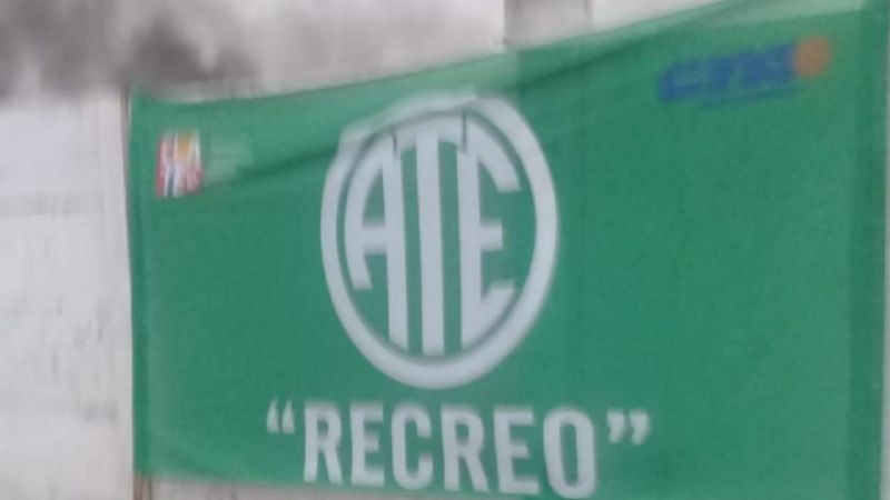 Municipales de Recreo sin aumento, sin bono, sin sueldo y de paro