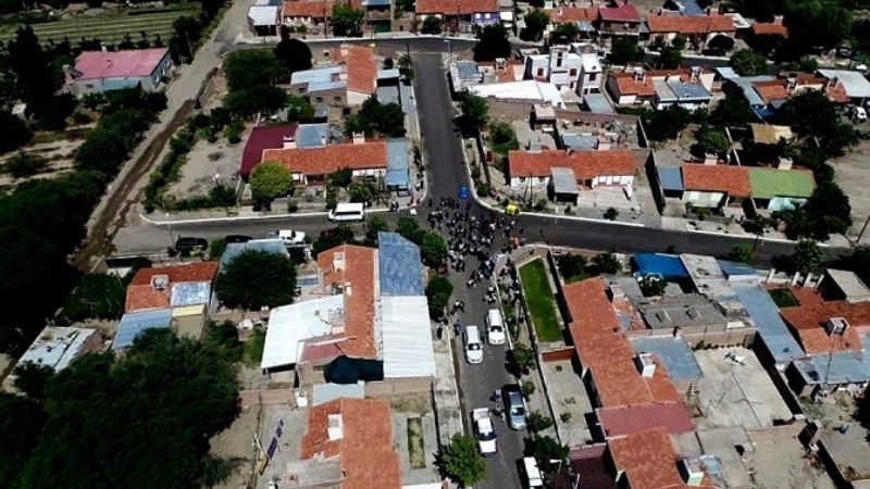Sánchez recibió a la Gobernadora en la nueva pista de aterrizaje