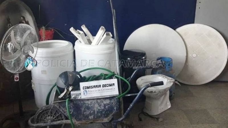 Vecinos devolvieron gran cantidad de elementos que serían robados