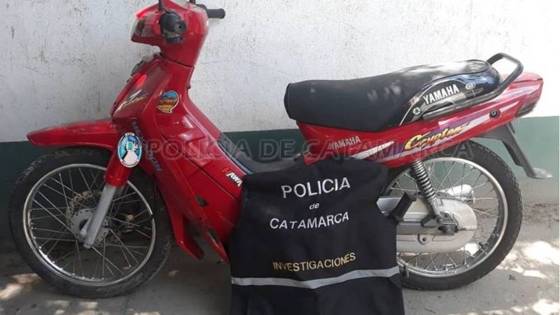 Secuestran tres motos durante allanamientos