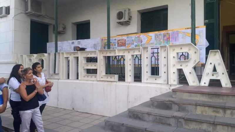 Muestra de estudiantes de Arquitectura de la UNCA