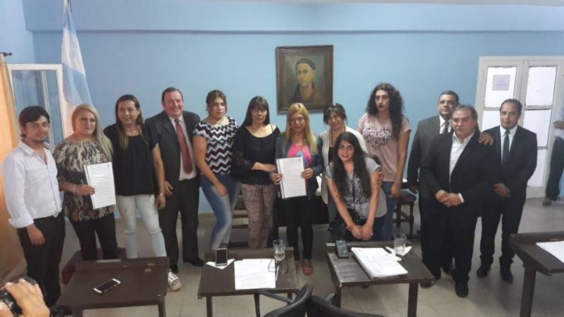 Aprobaron el cupo laboral trans en Fray Mamerto Esquiú