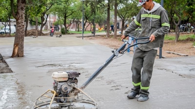Una nueva plaza se remodela en la ciudad
