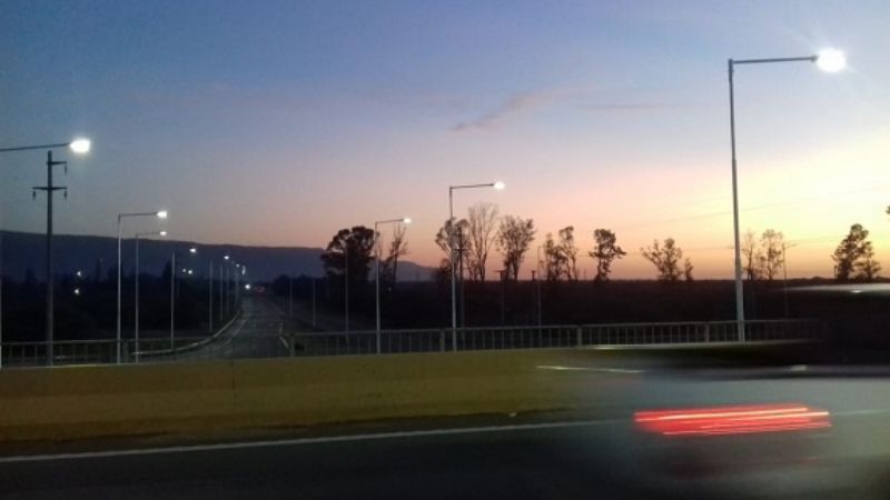 Se iluminó la circunvalación