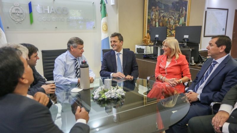 Massa: “El único camino para ganarle a la pobreza es el trabajo”