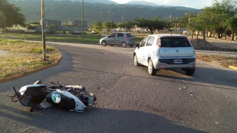 Choque en la rotonda de avenidas México y Choya