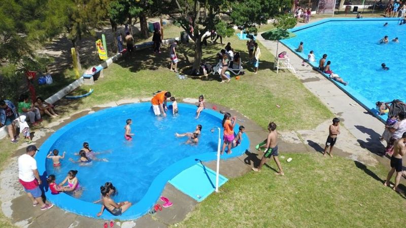 Quedó habilitado el balneario municipal en el camping de Santa María
