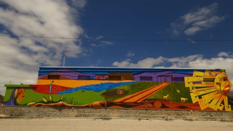 Villa Vil presentó un mural gigante