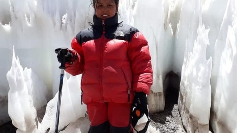 Nena de 10 años escaló el volcán mas alto del mundo