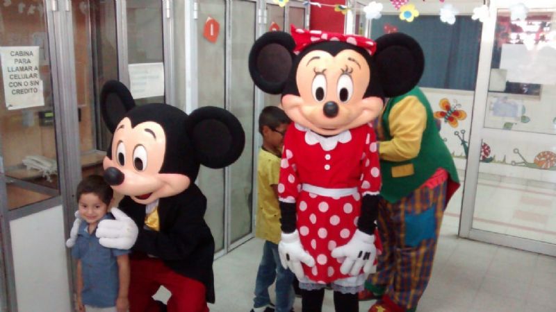 Navidad en Familia reunió a más de 300 personas en La Tablada