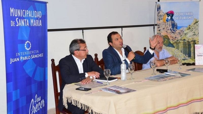 Presentaron "Eco Cabañas Rincón Chico"