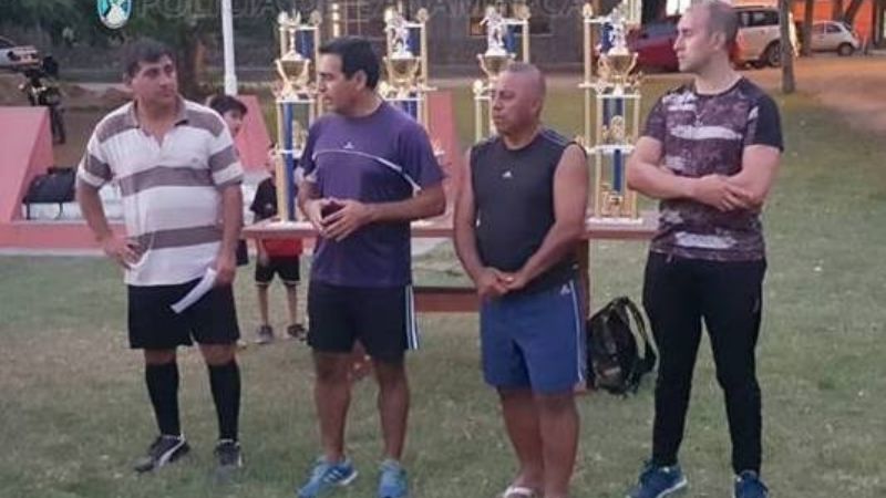 Encuentro deportivo por aniversario de la creación del Polideportivo Policial