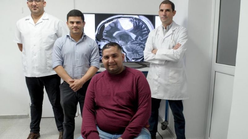 Tucumán: Le sacaron un tumor cerebral del tamaño de una naranja