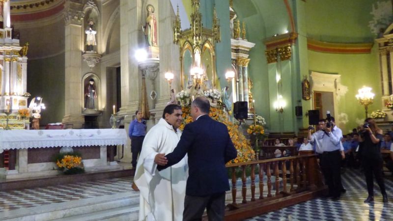 Las fuerzas de seguridad honraron a la Virgen