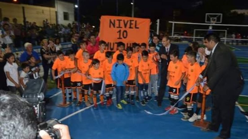 Inauguraron un playón parroquial