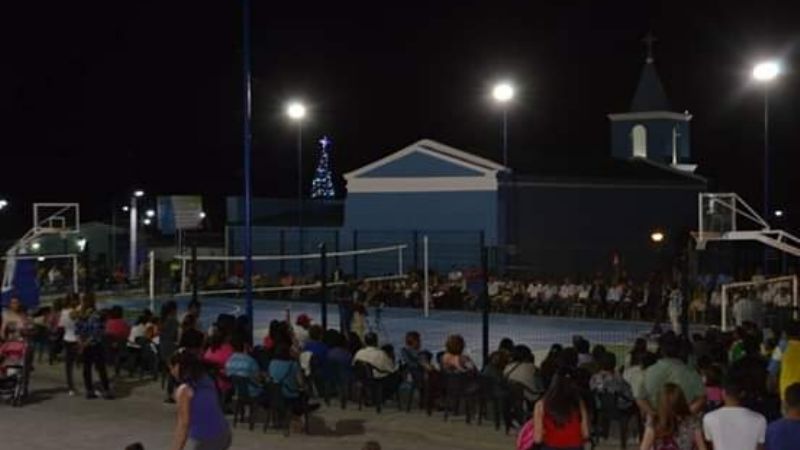 Inauguraron un playón parroquial