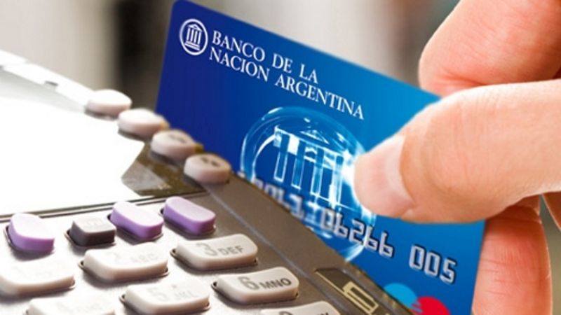 El uso de tarjetas de débito y crédito creció un 14% en noviembre