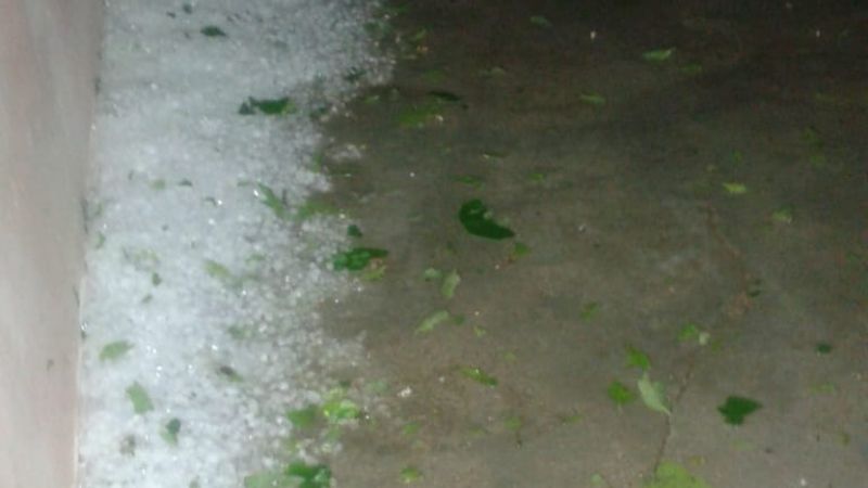 Intensa caída de granizo en el Este