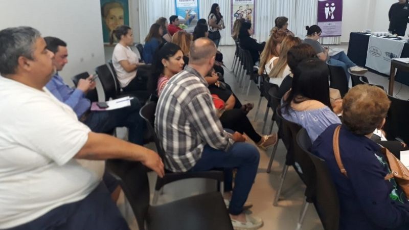 Taller de “Nutrición y Alimentación Saludables” en UTHGRA