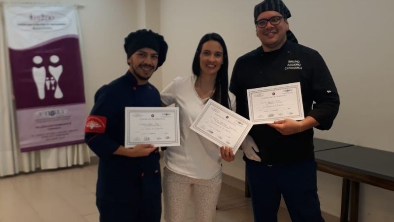 Taller de “Nutrición y Alimentación Saludables” en UTHGRA