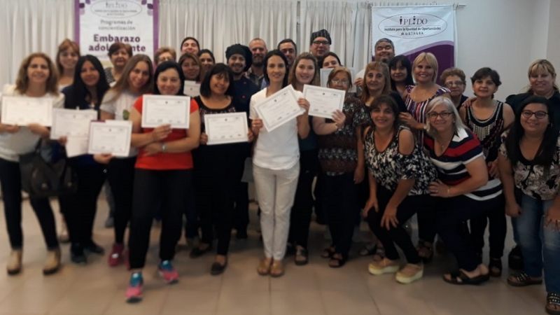 Taller de “Nutrición y Alimentación Saludables” en UTHGRA